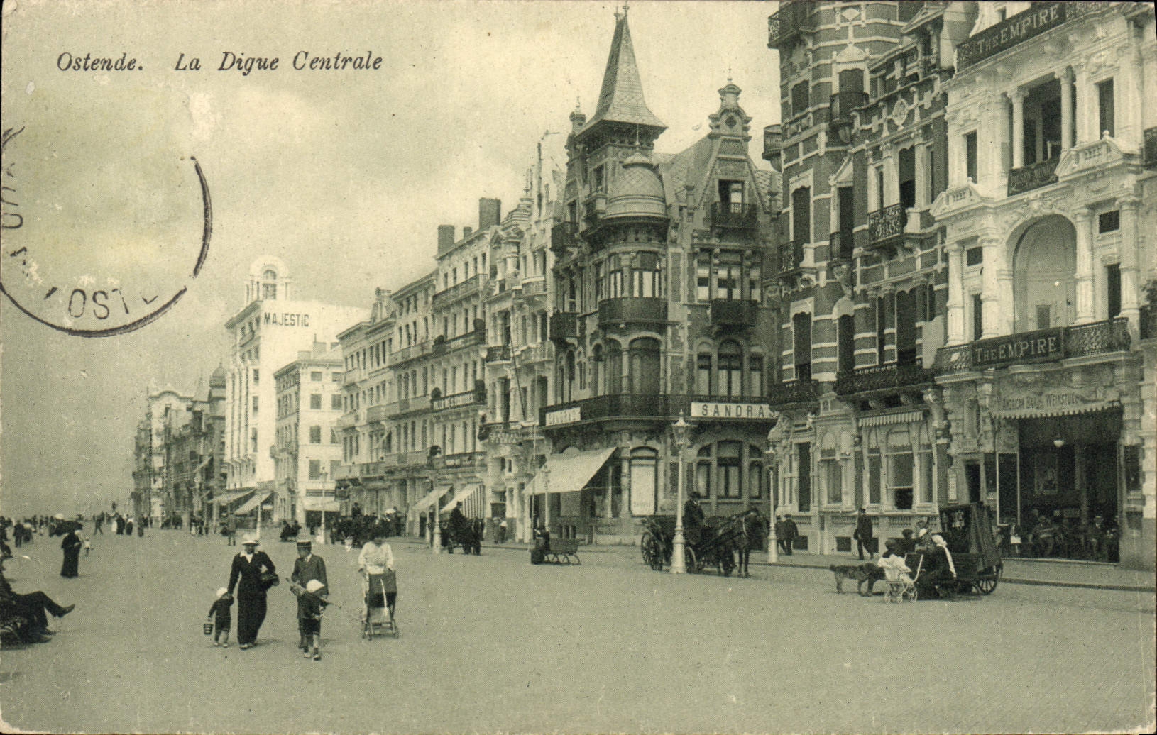 CPA Ostende La Digue Centrale