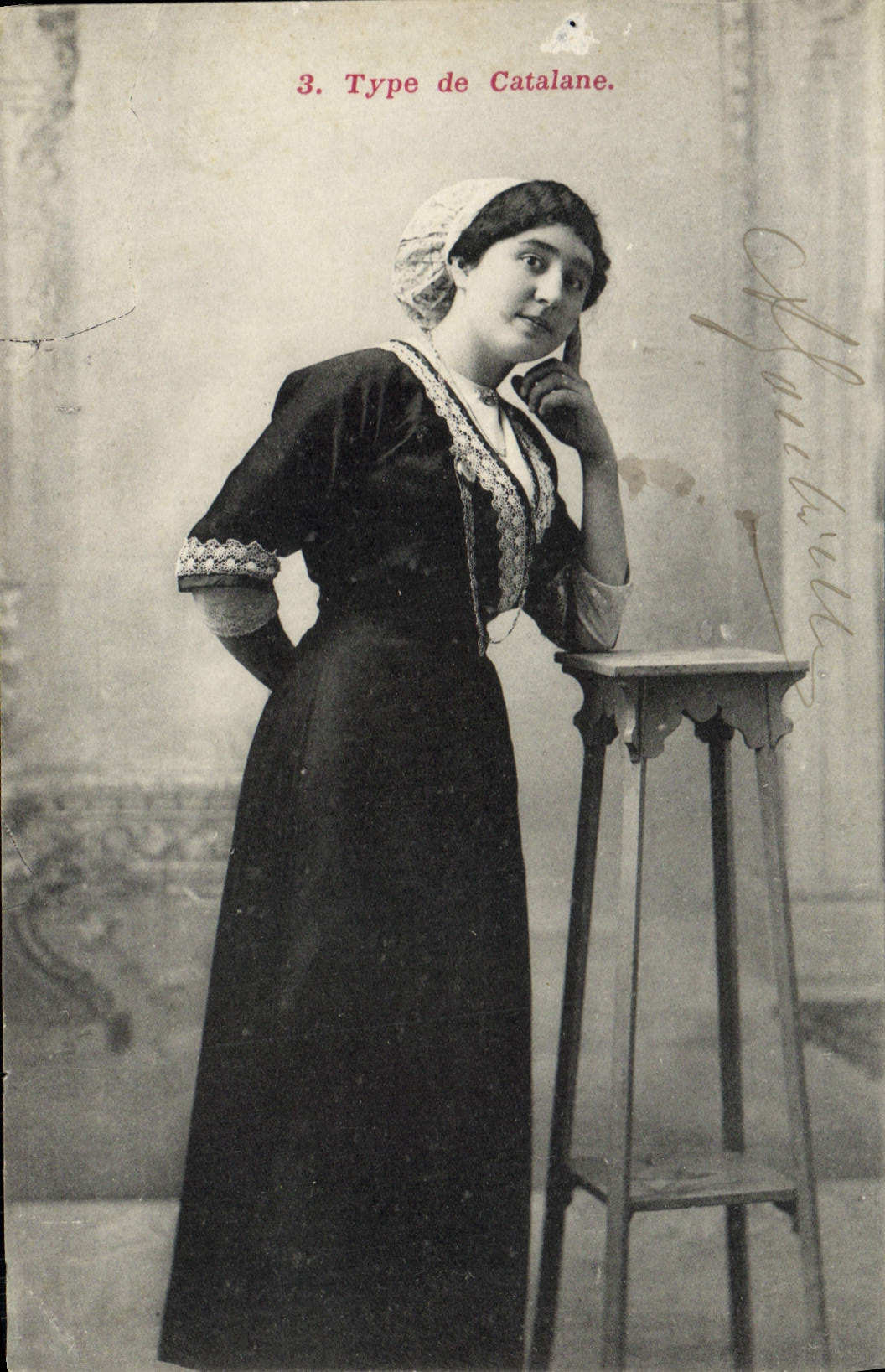 CPA Types Du Catalane Femme Folklore 