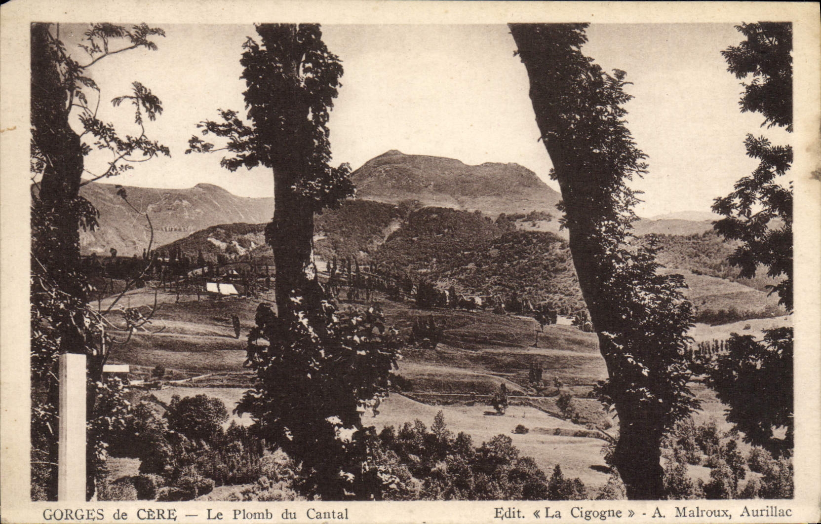 CPA Gorges de Cere le plomb du Cantal