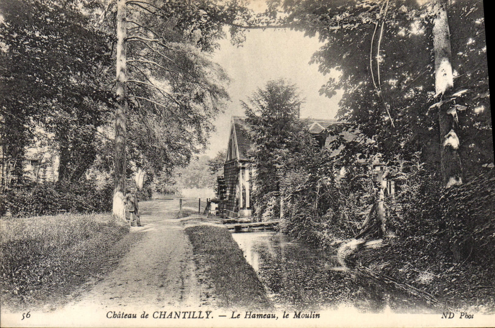 CPA Chateau De Chantilly Le Hameau Le Moulin