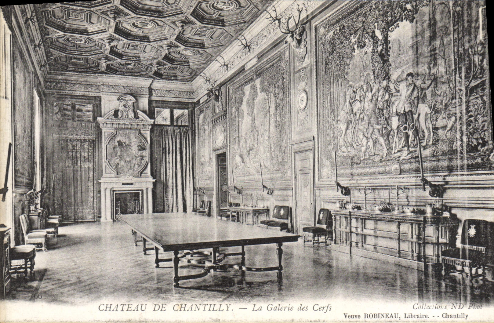 CPA Chateu De Chantilly La Galerie Des Cerfs