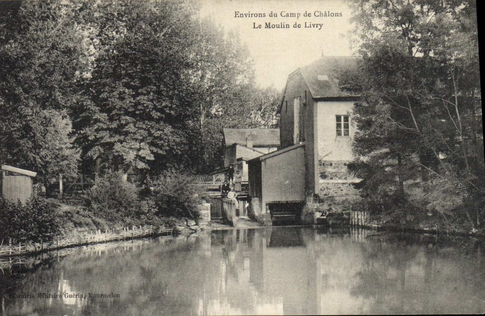 CPA Environs Du Camp De Chalons Le Moulin De Livry