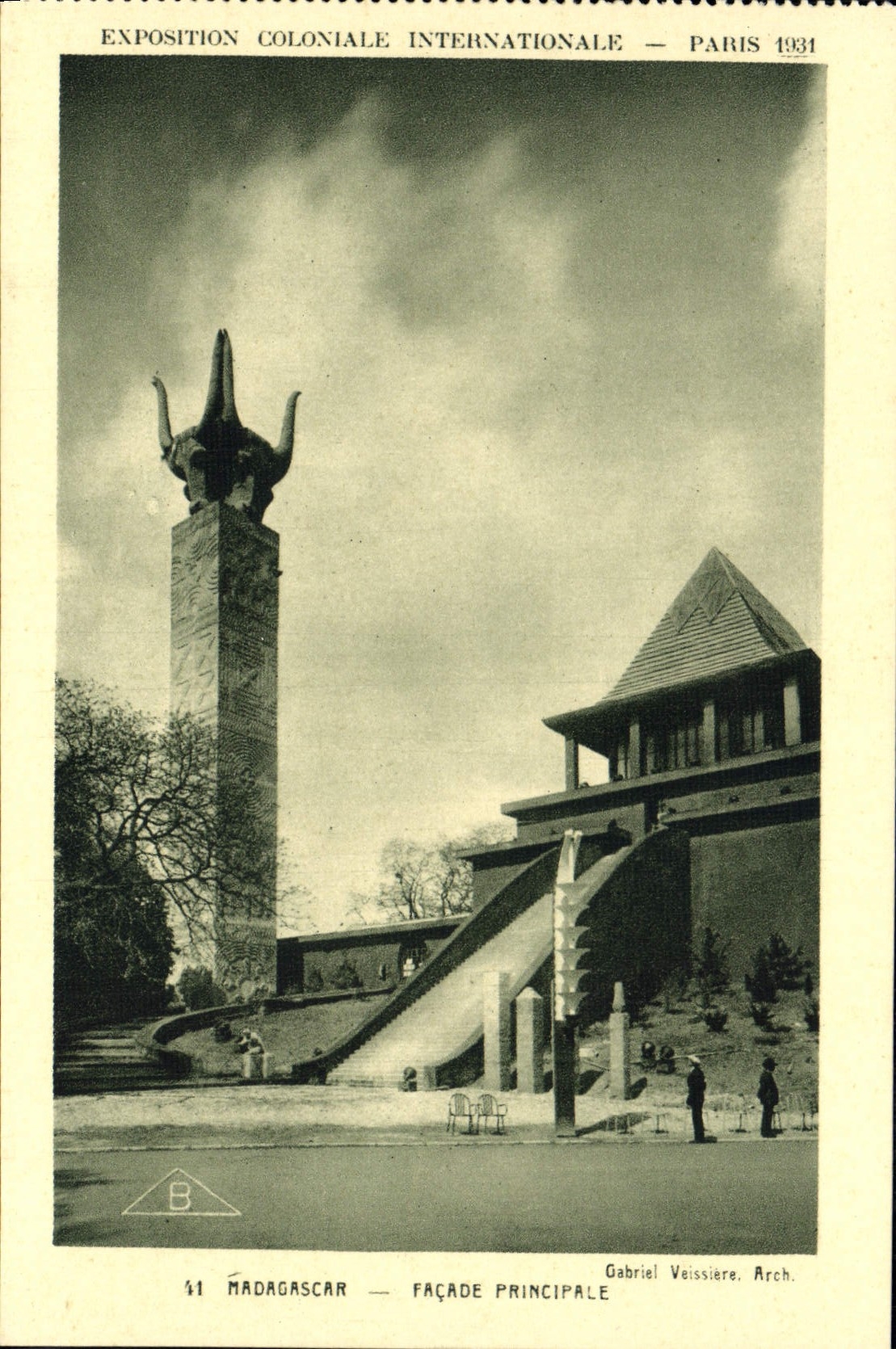 CPA Exposition Coloniale Internationale Paris 1931 Madagascar Facade principale