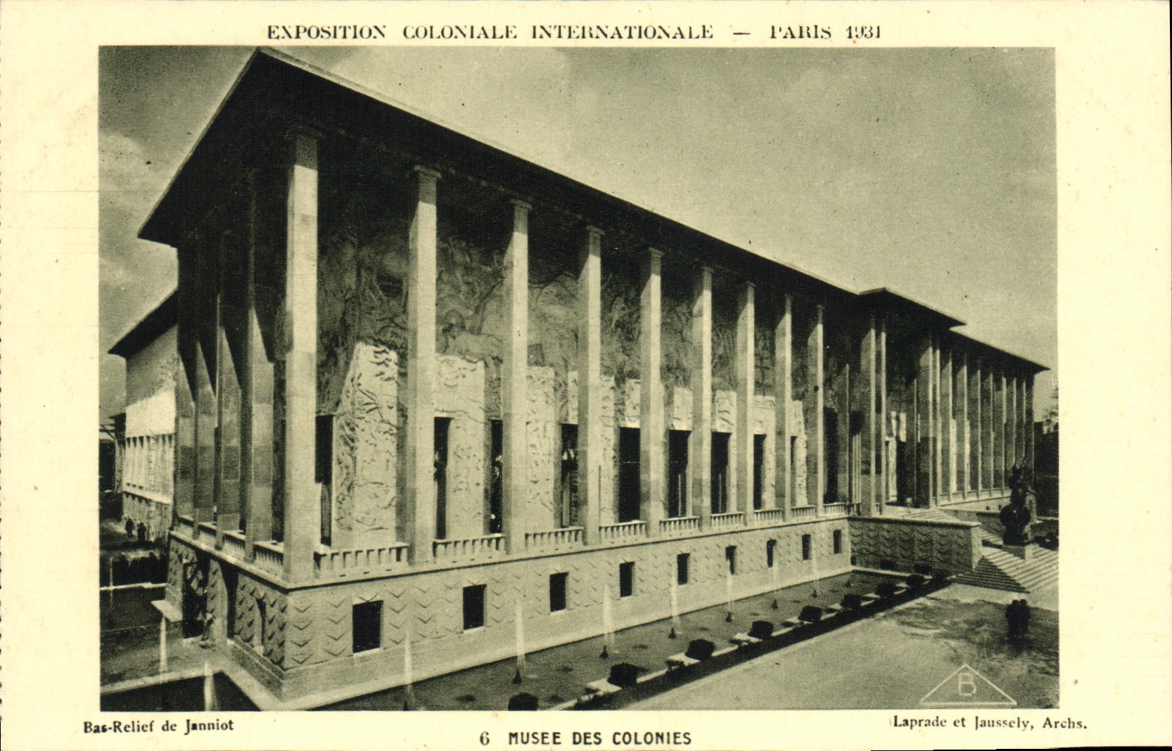 VINTAGE POSTCARD Paris Fair colonial international 1931 Museum of the colonies