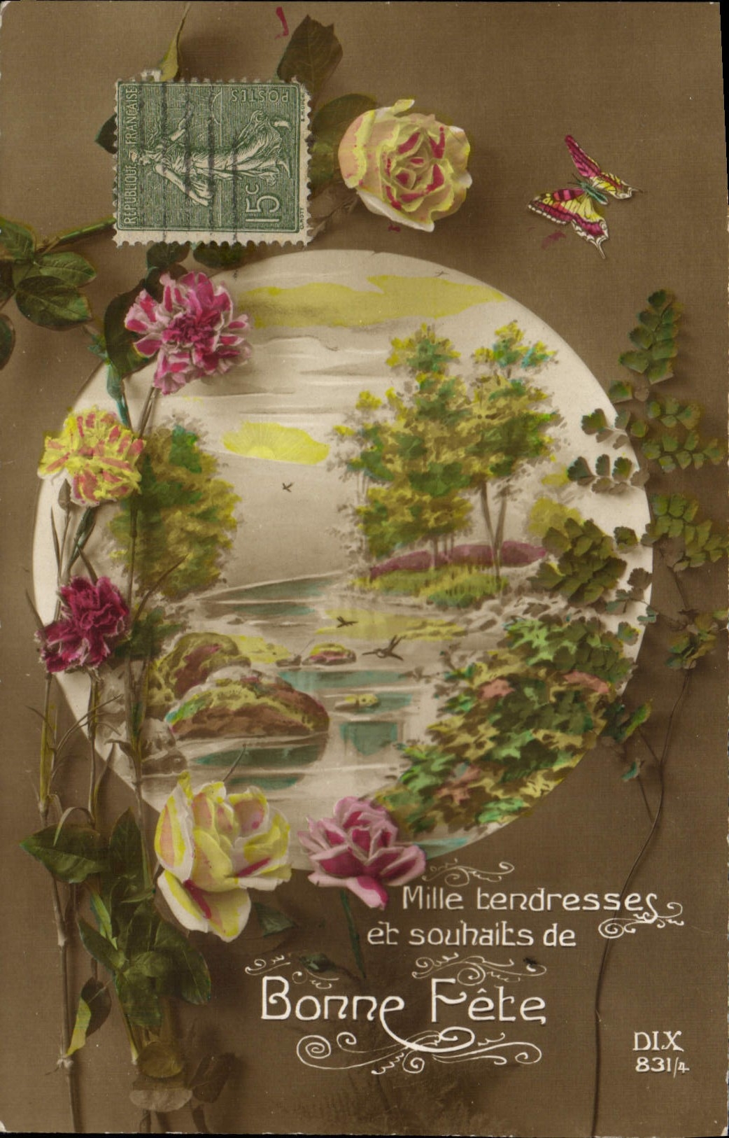 CPA Fantaisie Fleurs Papillon 