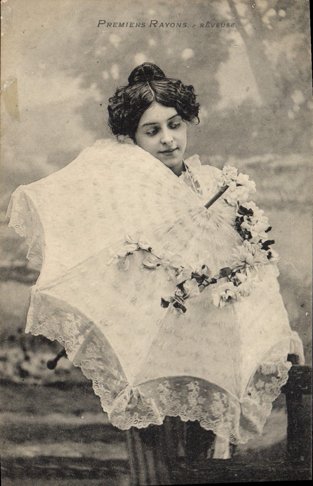 VINTAGE POSTCARD Fantasy Woman First Reveuse rays