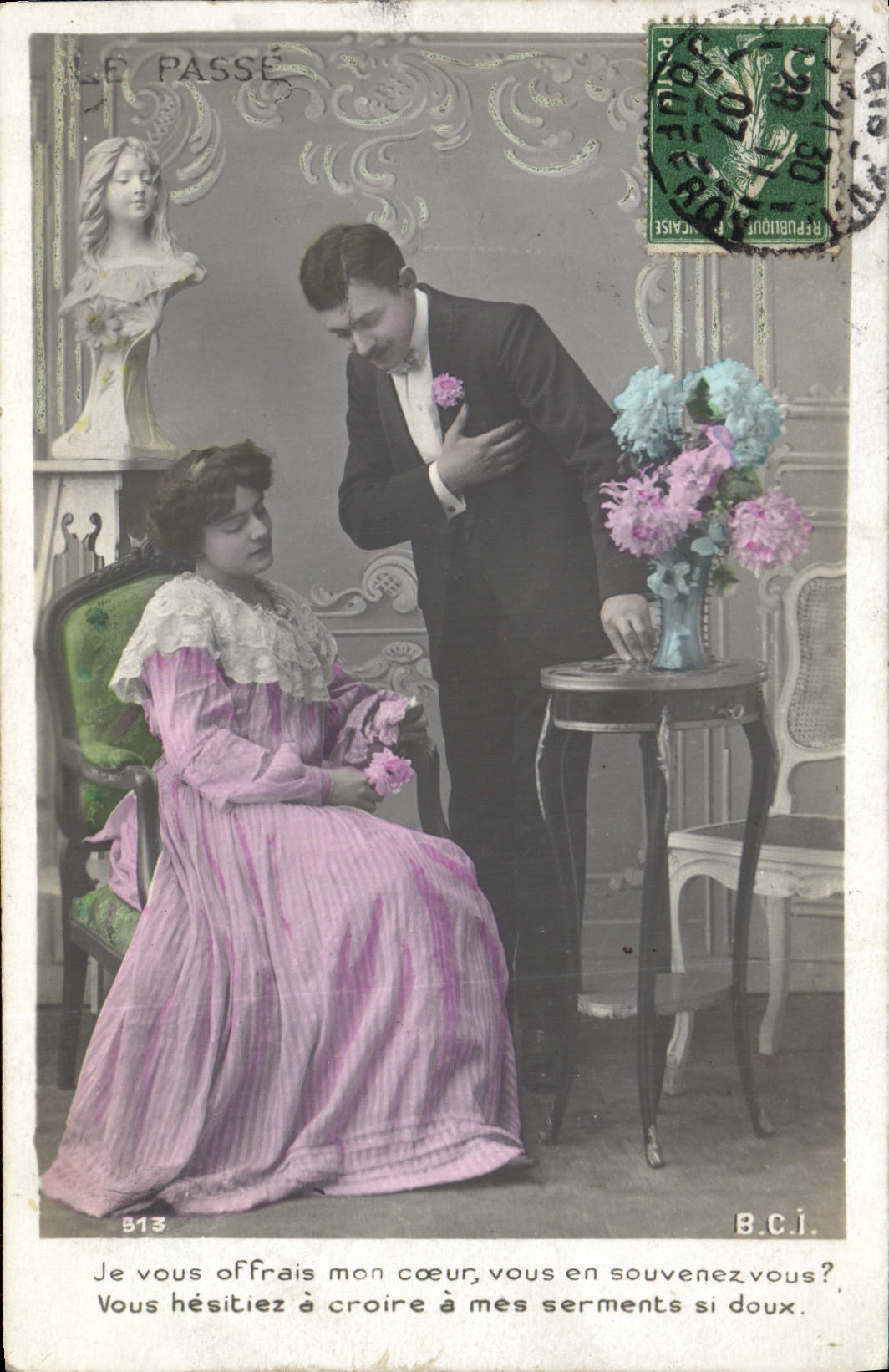 VINTAGE POSTCARD Fantaisie Woman passes It