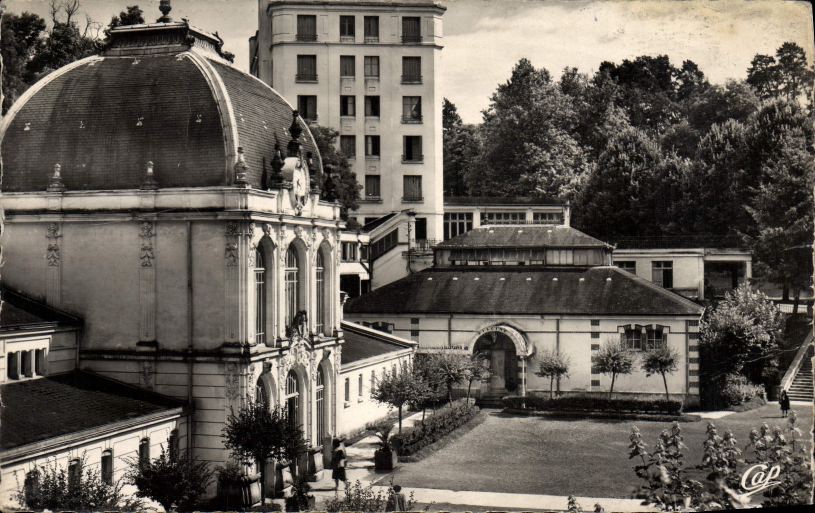 CPM Saint Honore les Bains L'etablissement thermal