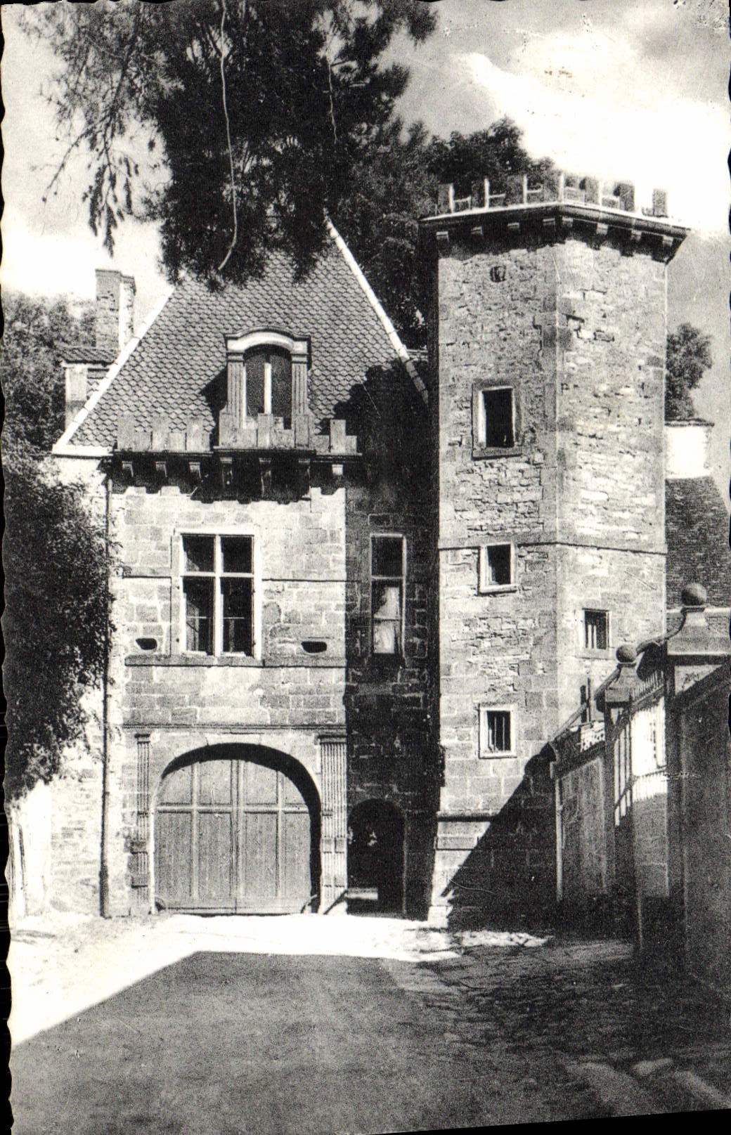 CPA Bourbonne les Bains Le Donjonet le Chateau