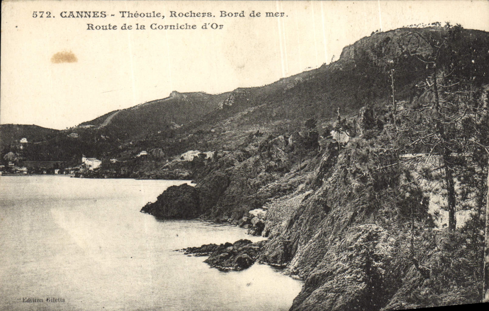 CPA Cannes Theoule Rochers Bord de Mer Route de la Corniche d'Or
