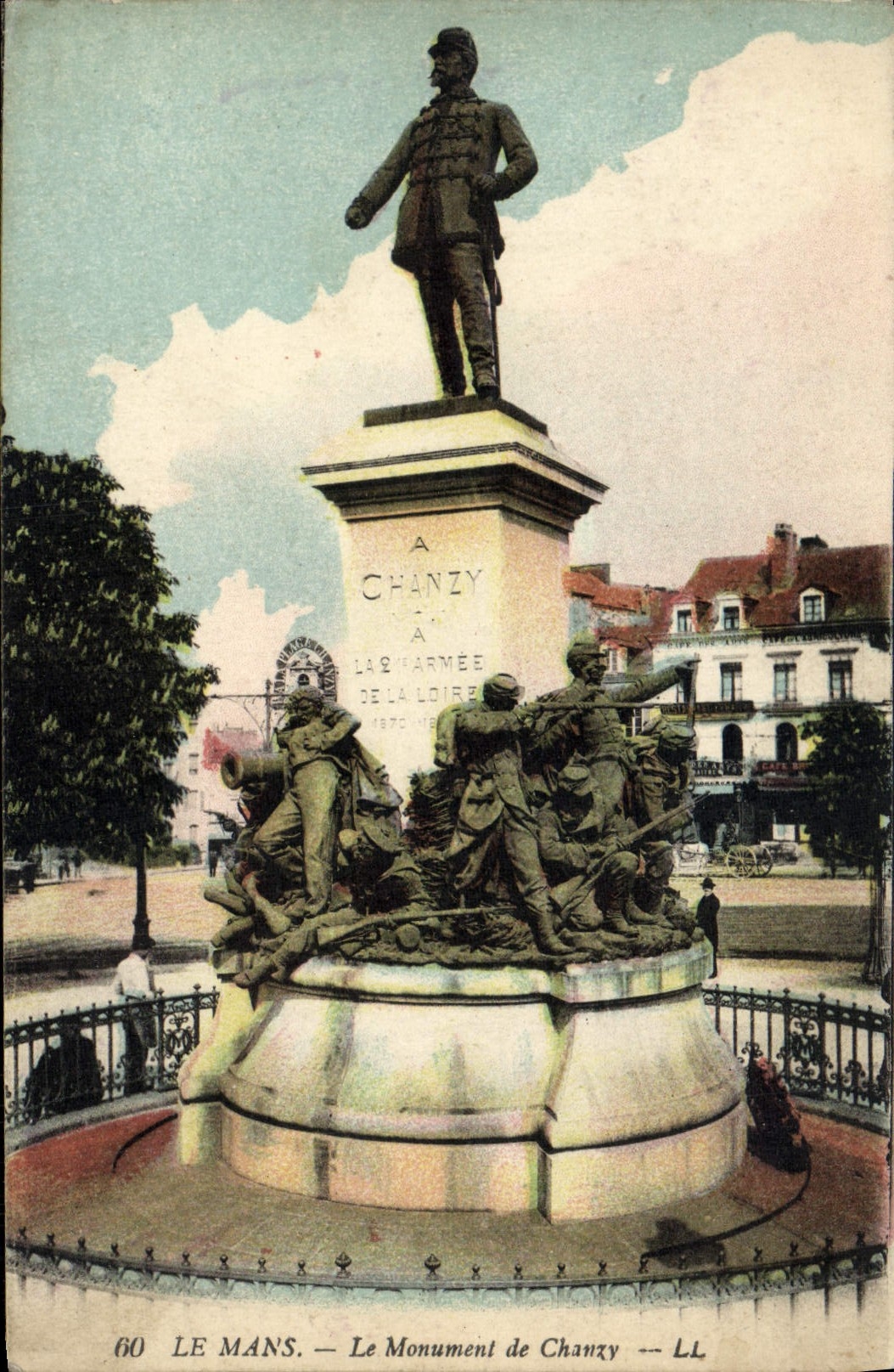 CPA Le Mans Le Monument de Chanzy Militaria