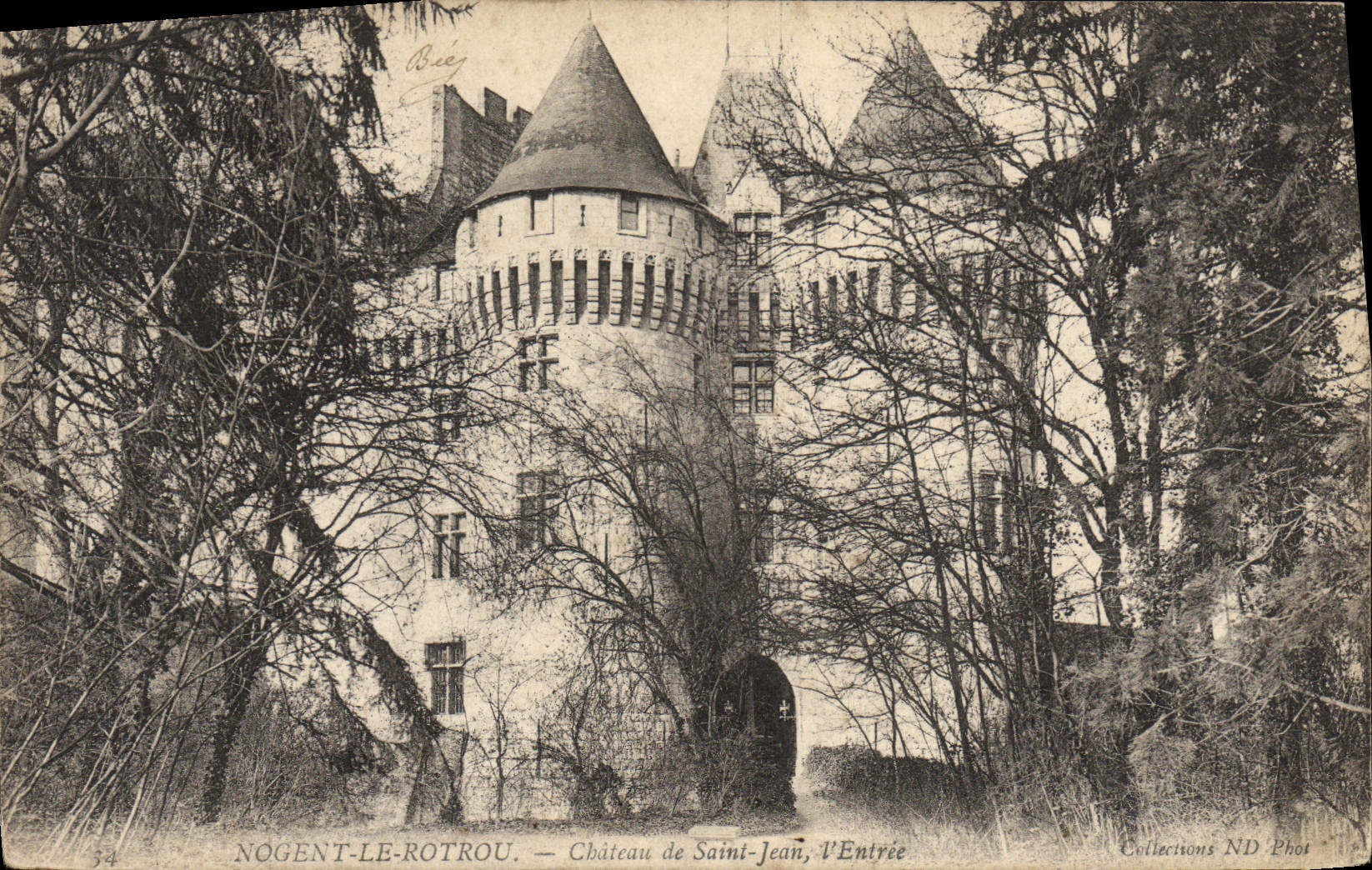 CPA Nogent Le Rotrou Chateau de Saint Jean L'entree
