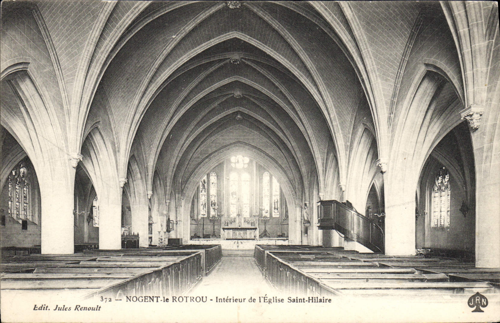 CPA Nogent Le Rotrou Interieur de L'Eglise Saint Hillaire