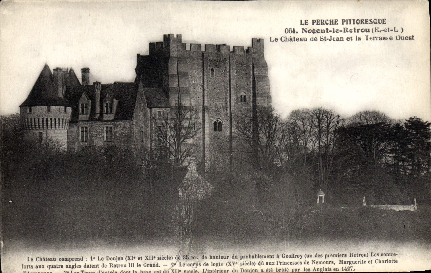 CPA Nogent Le Rotrou Le Chateau de Saint Jean et la terrasse Ouest