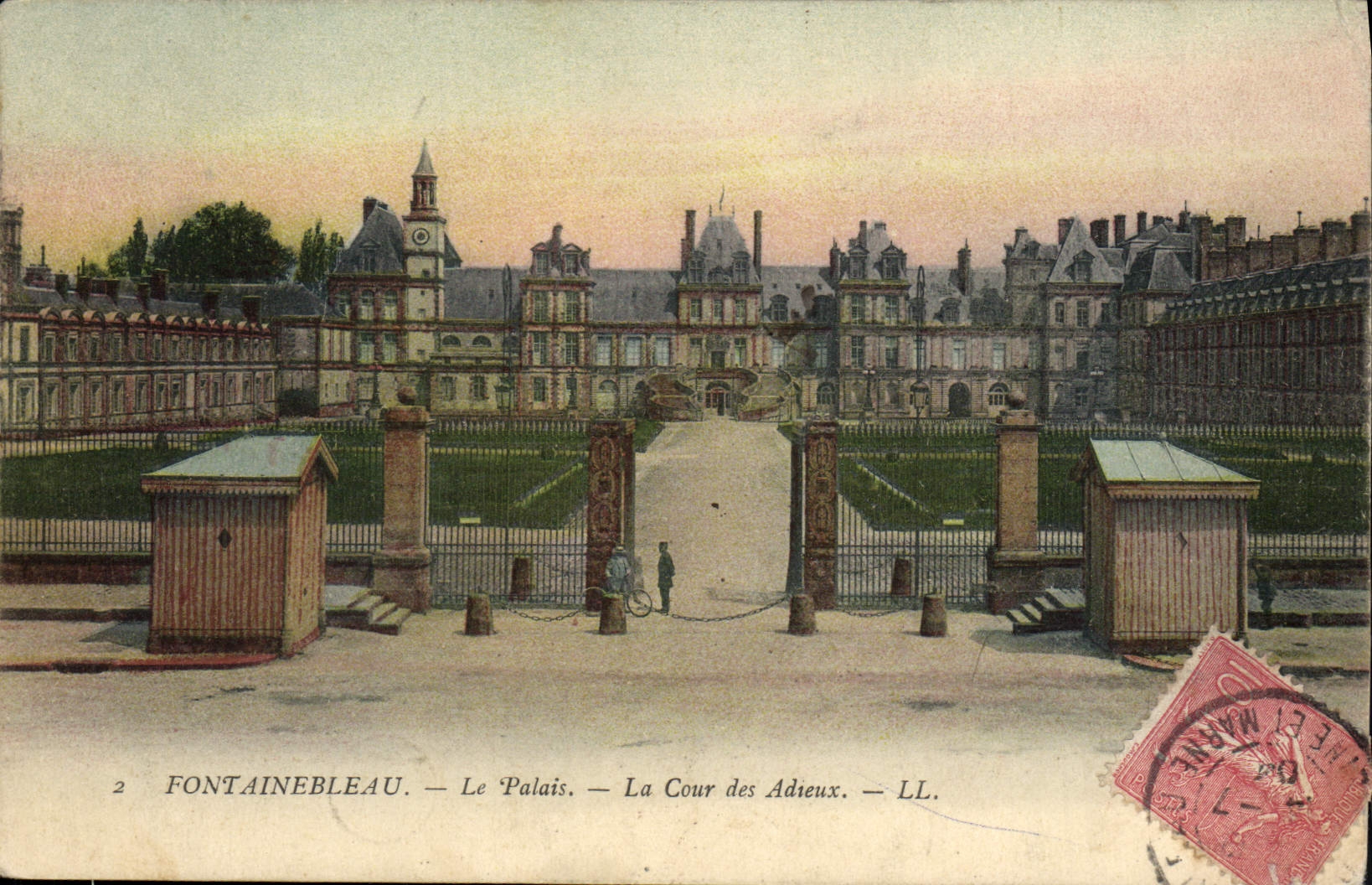 CPA Fontainebleau Le Palais La Cour des Adieux