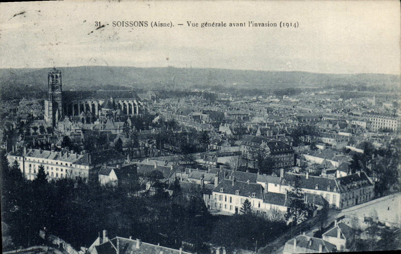 CPA Soissons Vue Generale Avant I'Invasion Militaria