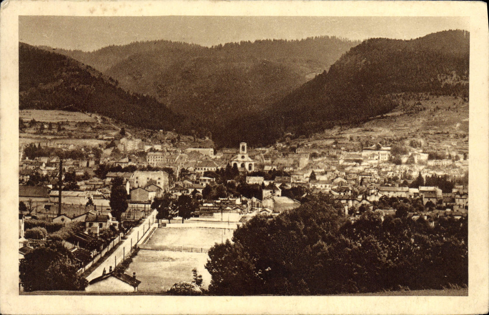 CPA Vues de L'Ain Oyonnax Vue Generale