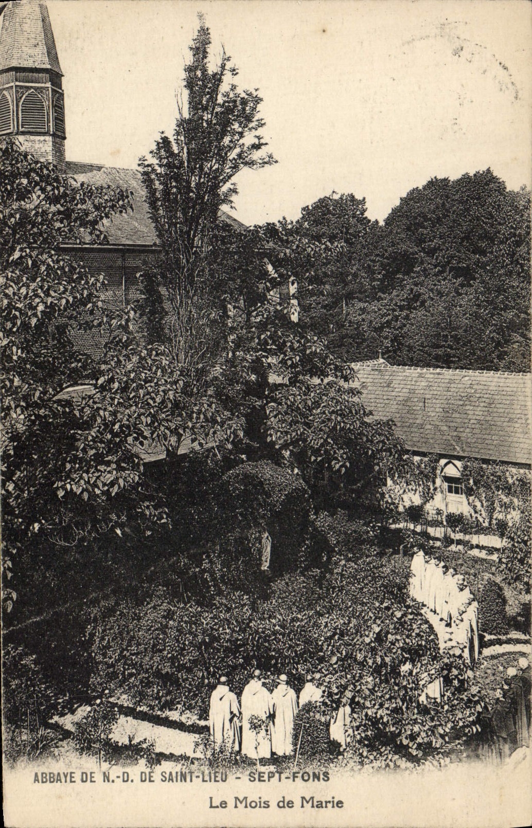 CPA Saint Lieu Sept Fons Le Mois De Marie