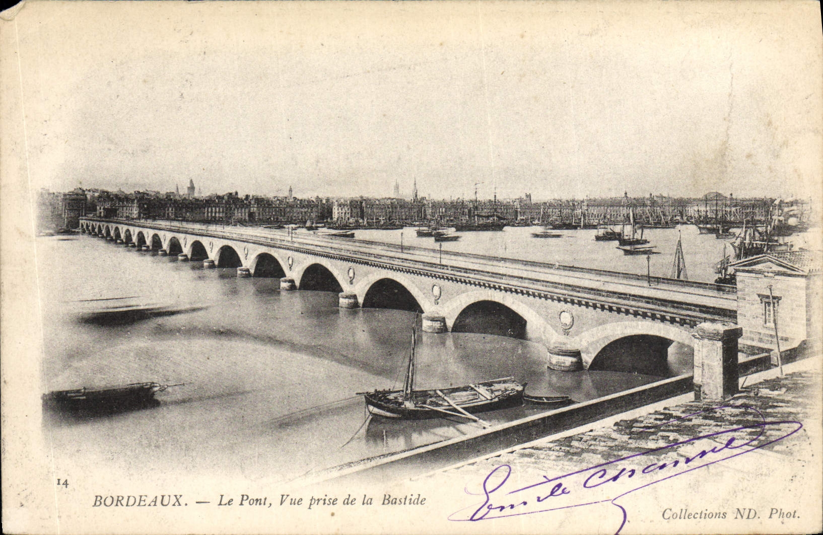 CPA Bordeaux Le Pont Vue Prise De La Bastide