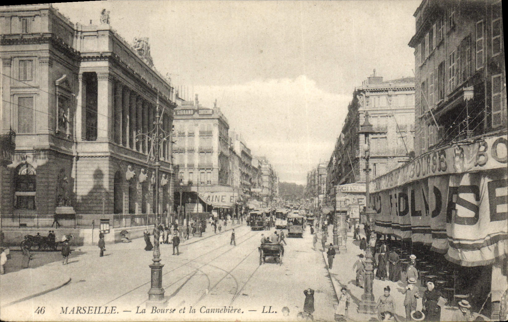CPA Marseille La Bourse Et La Cannebiere