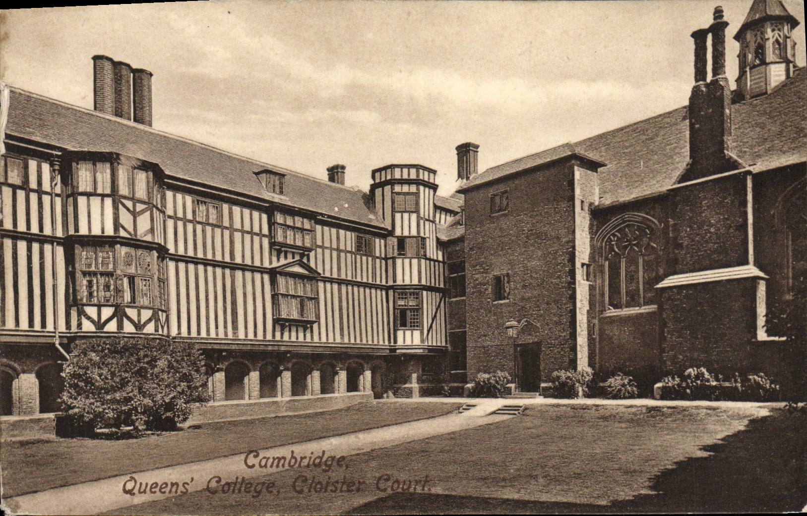 CPA Cambridge Queen's College Cloister Court