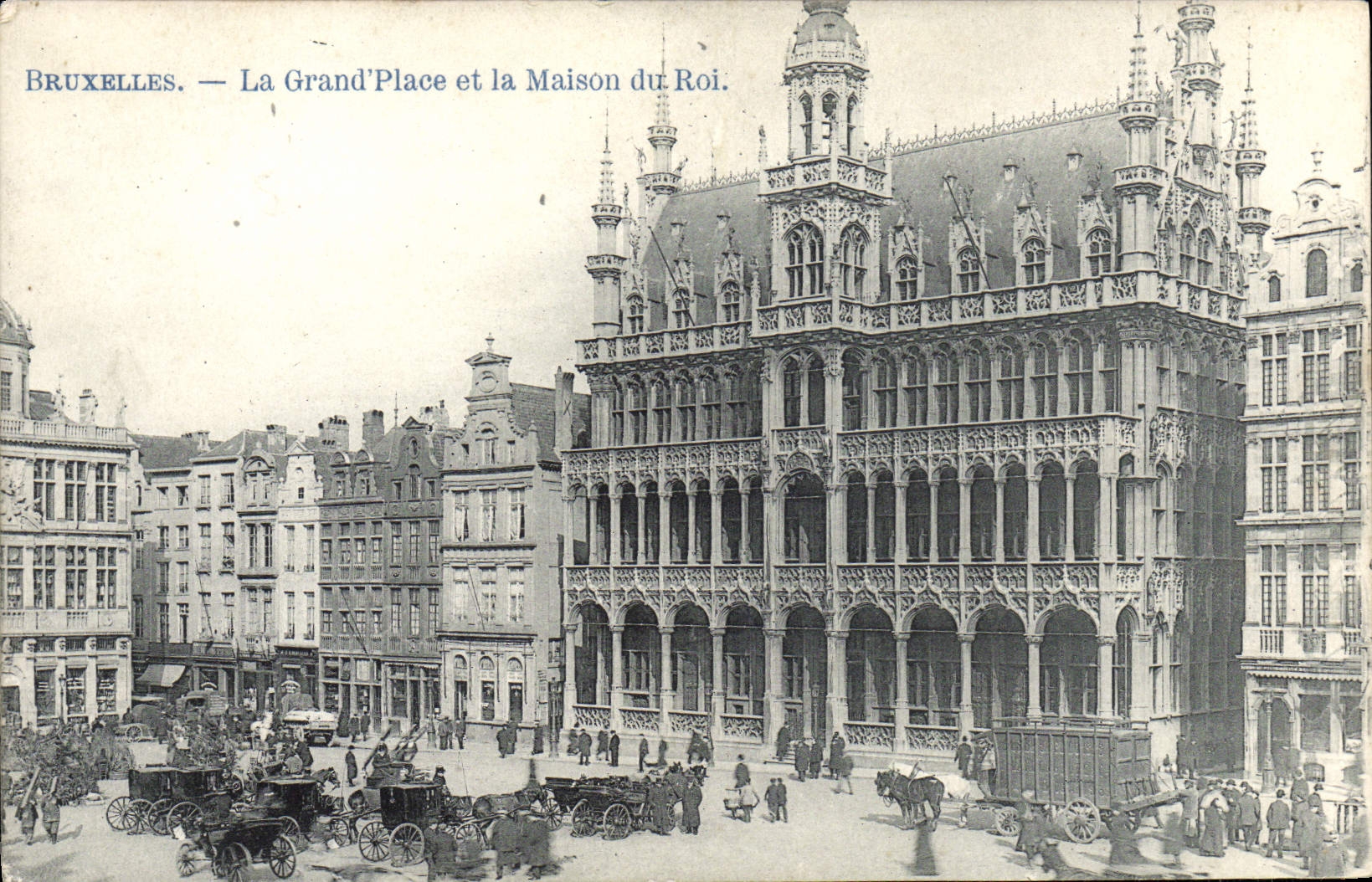 CPA Bruxelles La Grand Place Et La Maison Du Roi (bonne animation)