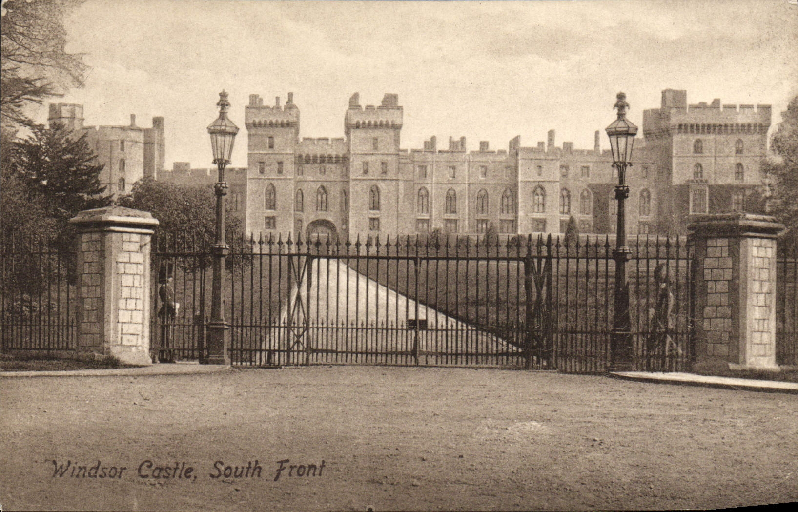CPA Windsor Castle South Front
