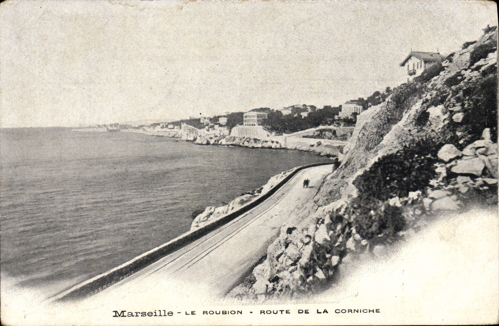 CPA Marseille Le Roubion Route De La Corniche