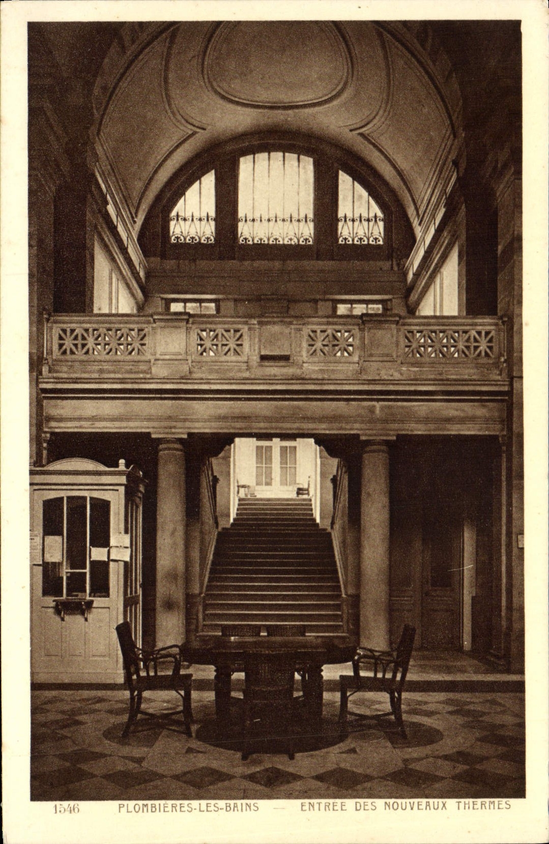 La POSTAL Plombieres de la VENDIMIA les Bains entró de los nuevos baños termales