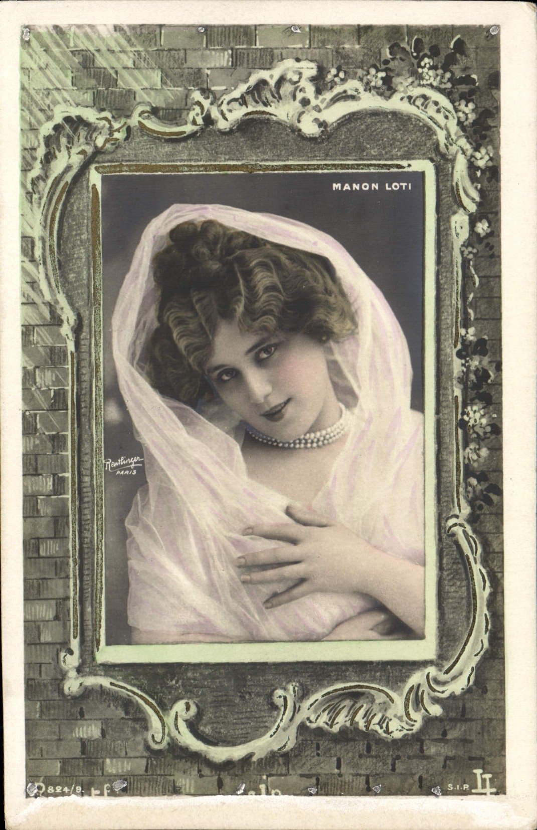 VINTAGE POSTCARD Fantasy Parcelled out Manon Woman