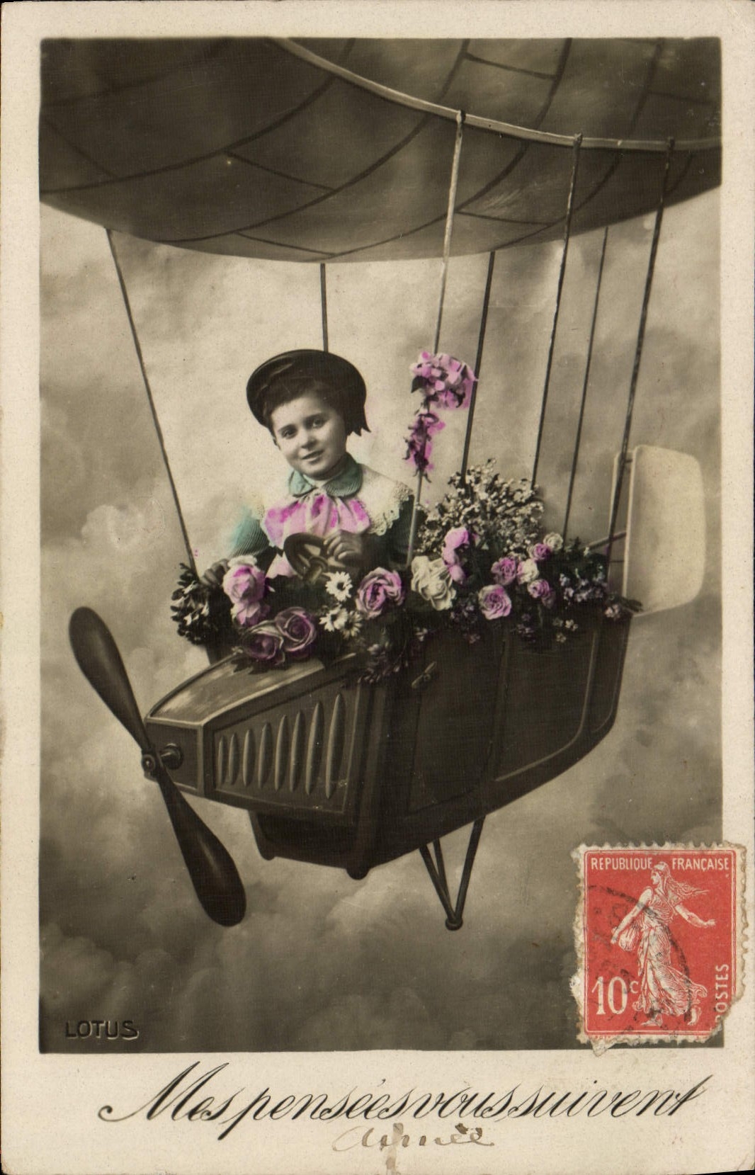 VINTAGE POSTCARD Fantasy Child Balloon Zeppelin Airship