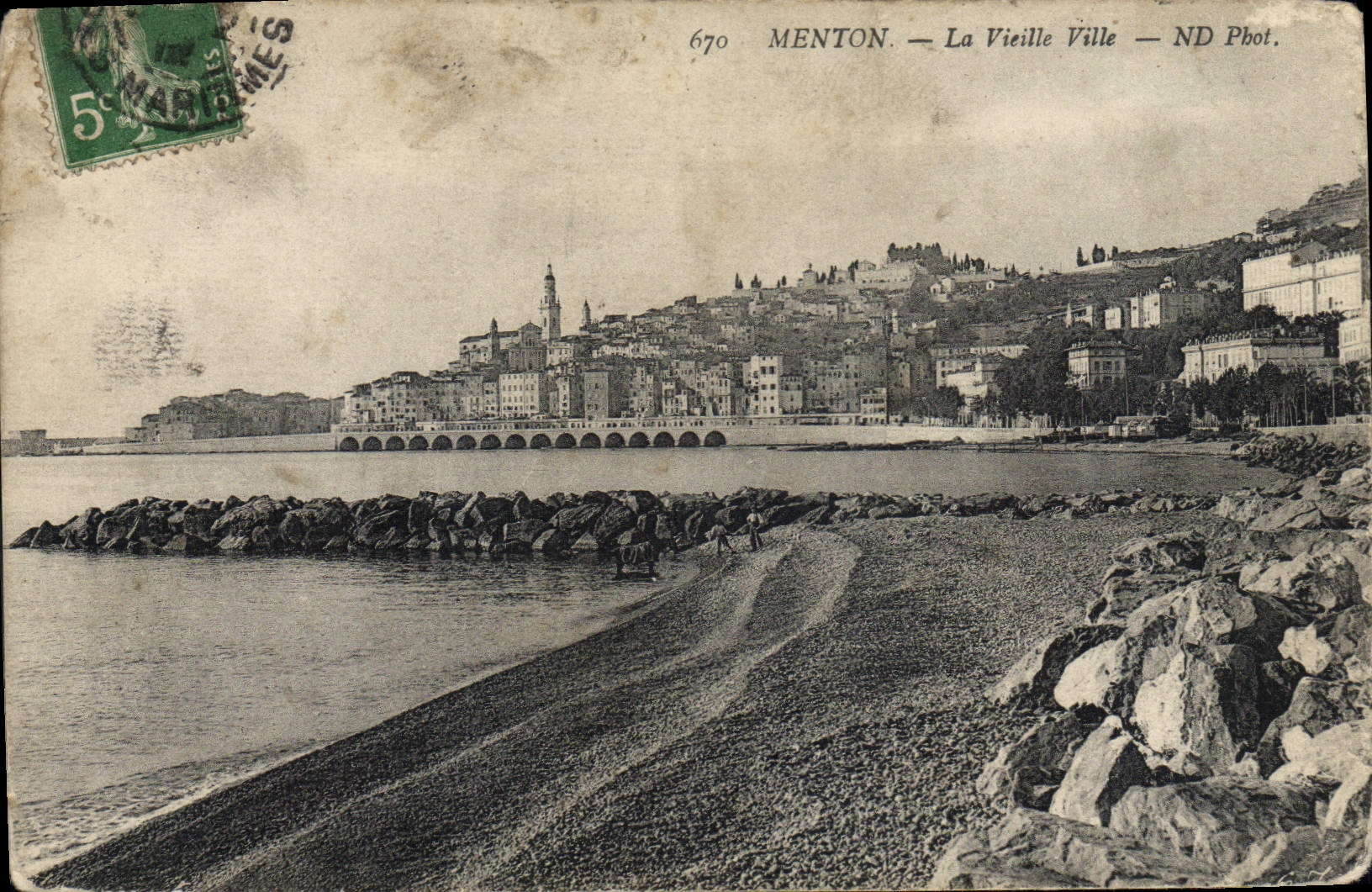 VINTAGE POSTCARD Menton the Old city