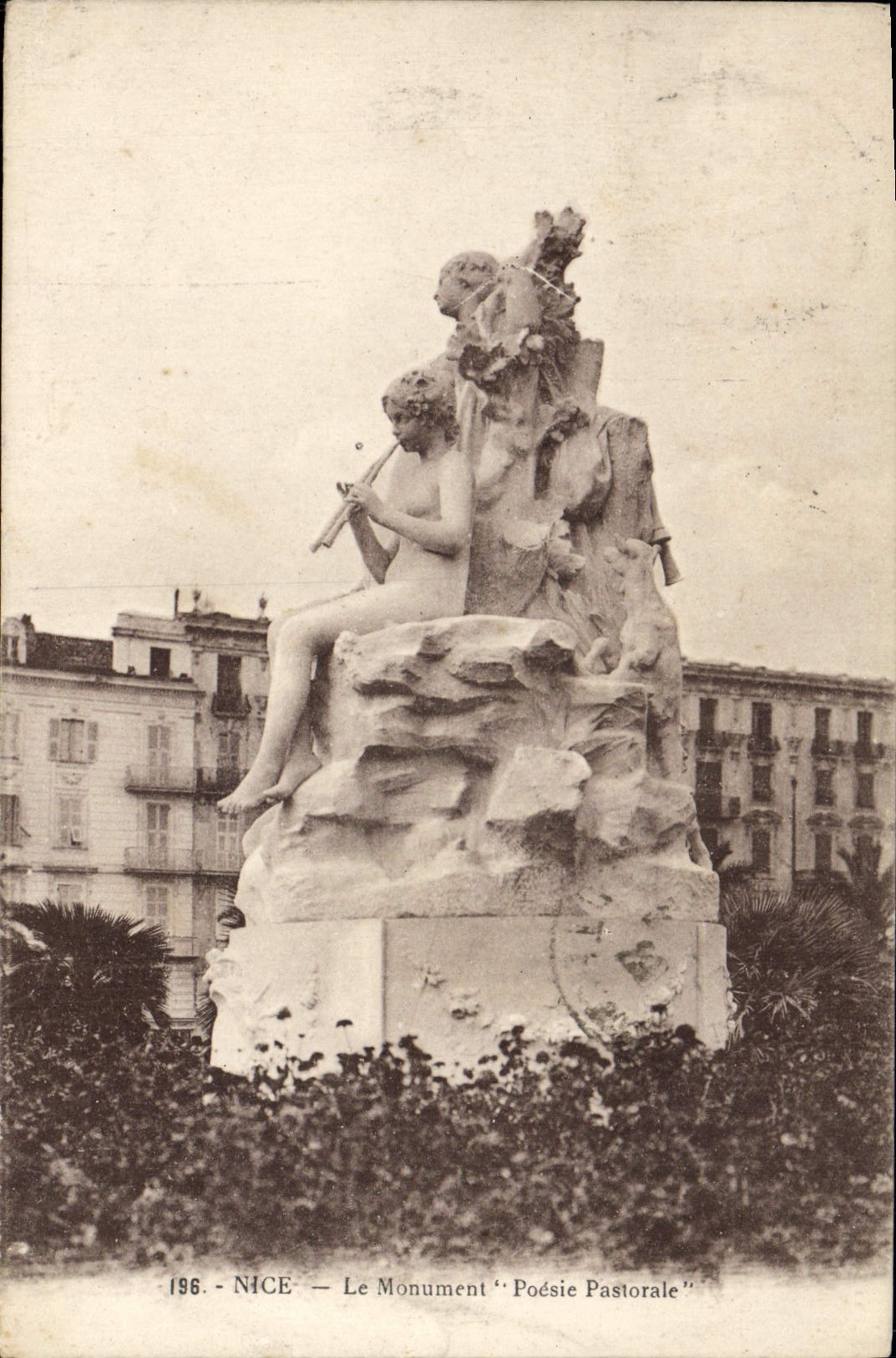 CPA Nice Le Monument Poesie Pastorale