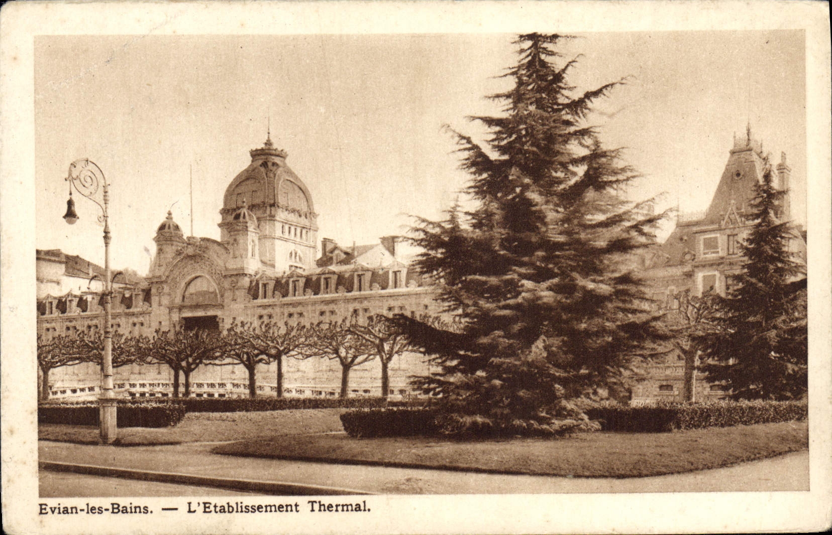 VINTAGE POSTCARD Evian Les Bains Hydropathic establishment