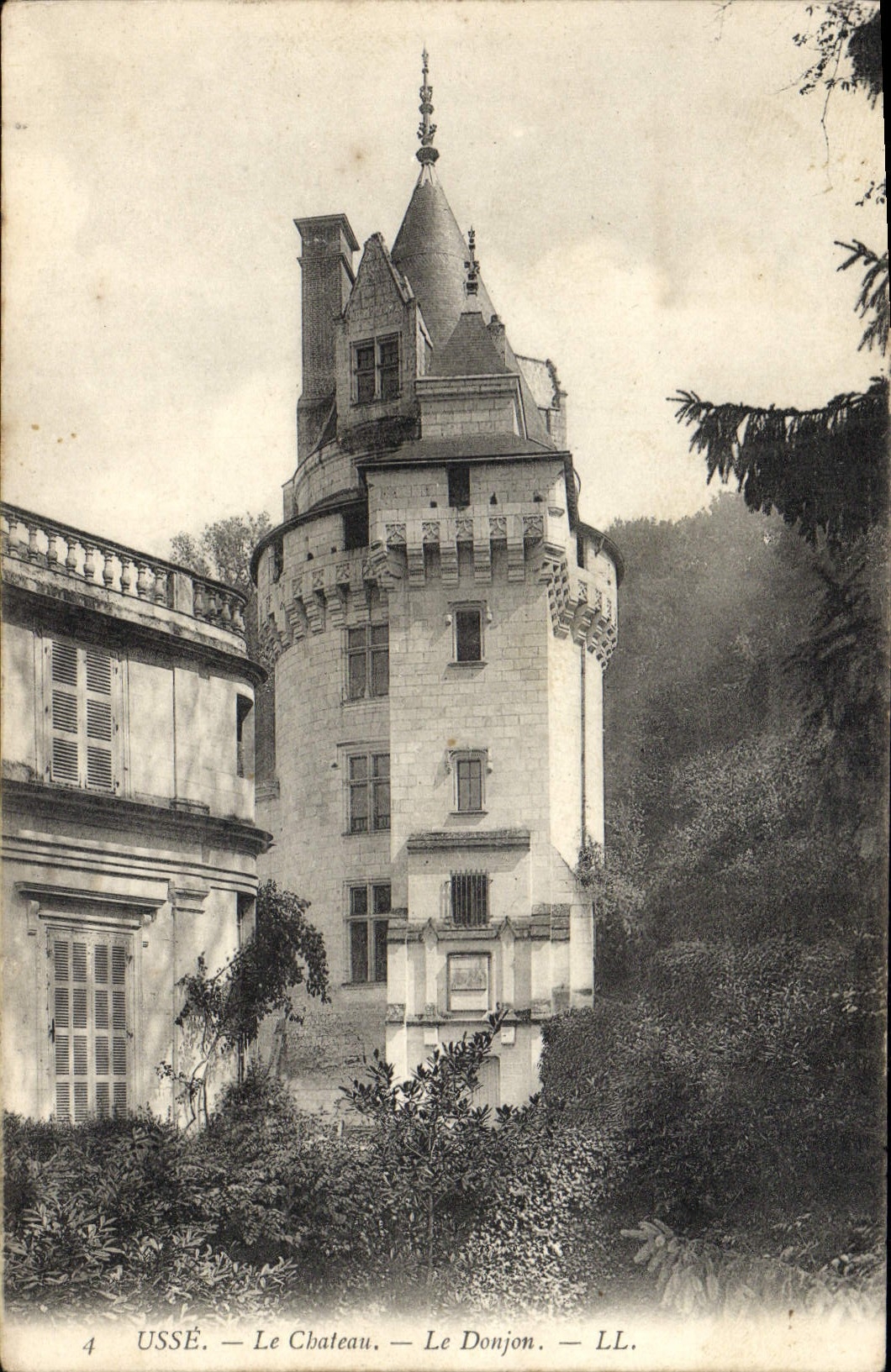 CPA Usse Le Chateau Le Donjon