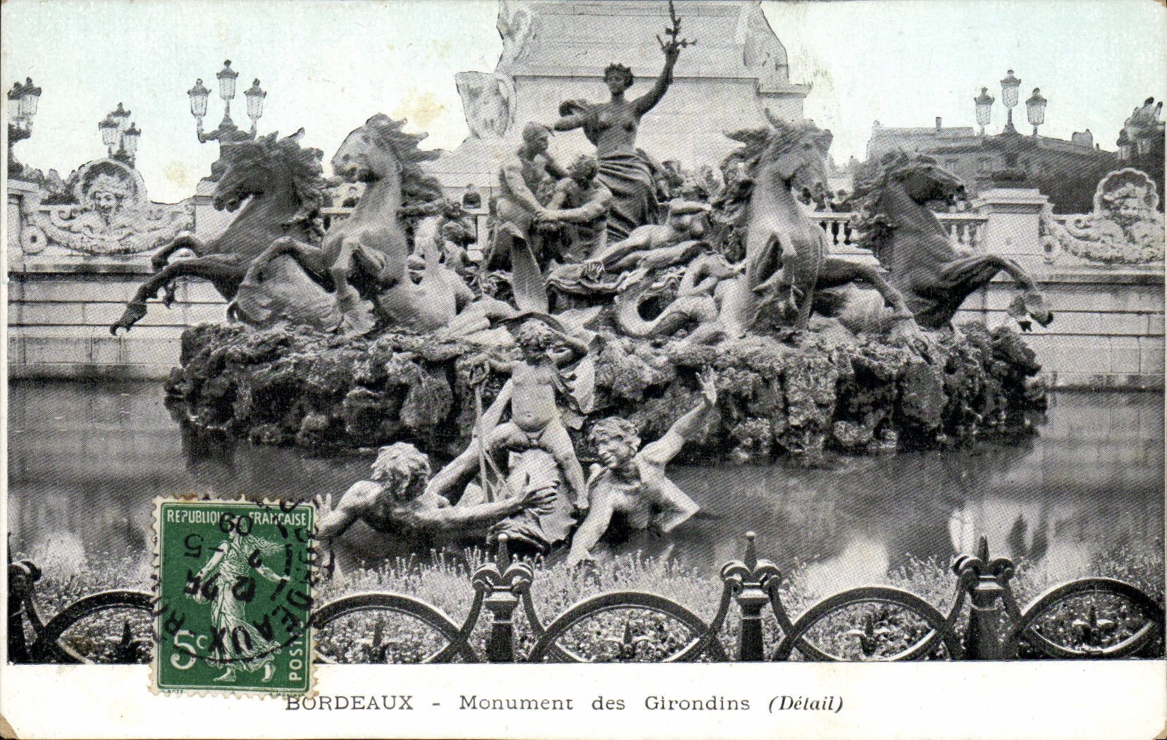 VINTAGE POSTCARD Bordeaux Monument of Of Gironde the Detail