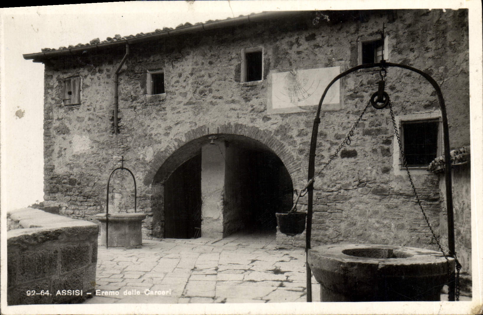 Delle Carceri de Assisi Eromo de la POSTAL de la VENDIMIA