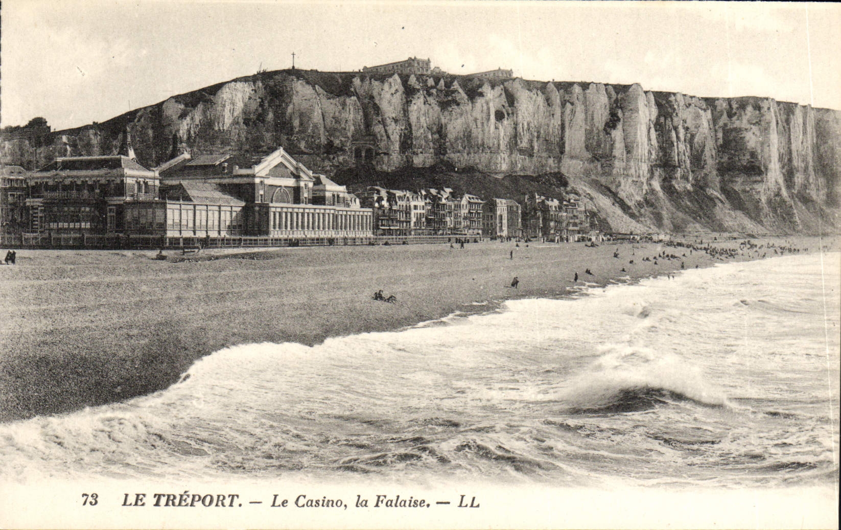 CPA Le Treport Le Casino la Falaise