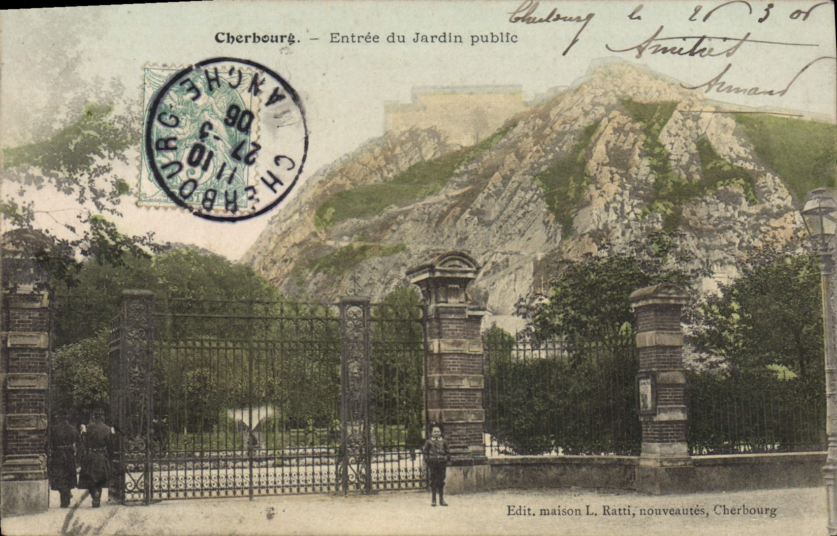 CPA Cherbourg Entree du Jardin Public