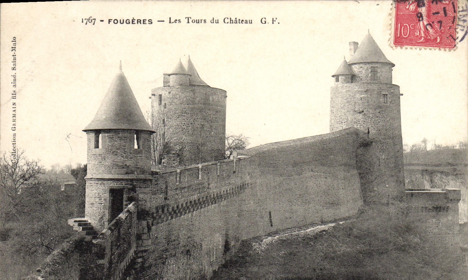 CPA Fougeres Les tours du chateau