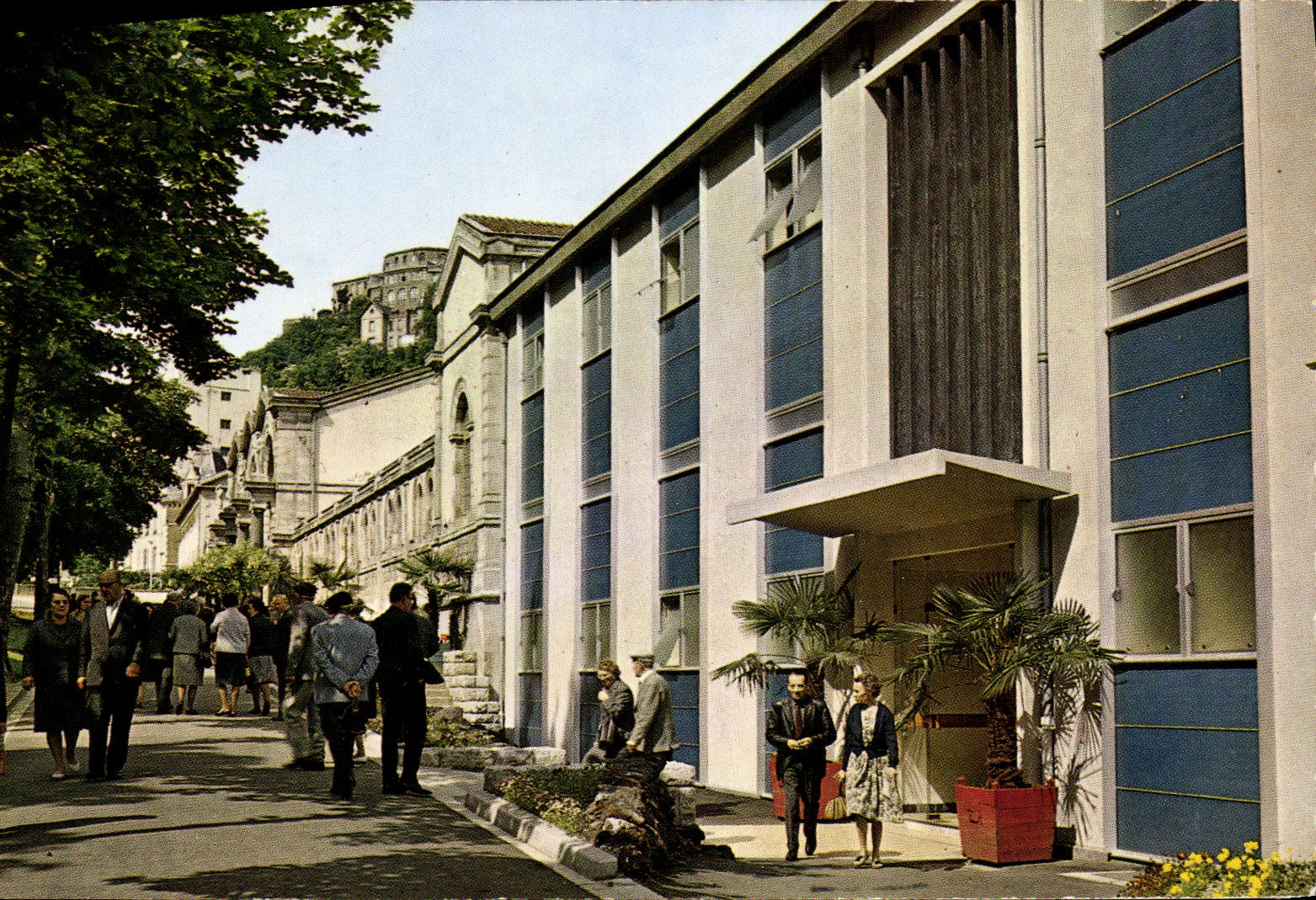 MODERN CARD Royat New Building industries of the hydropathic establishment