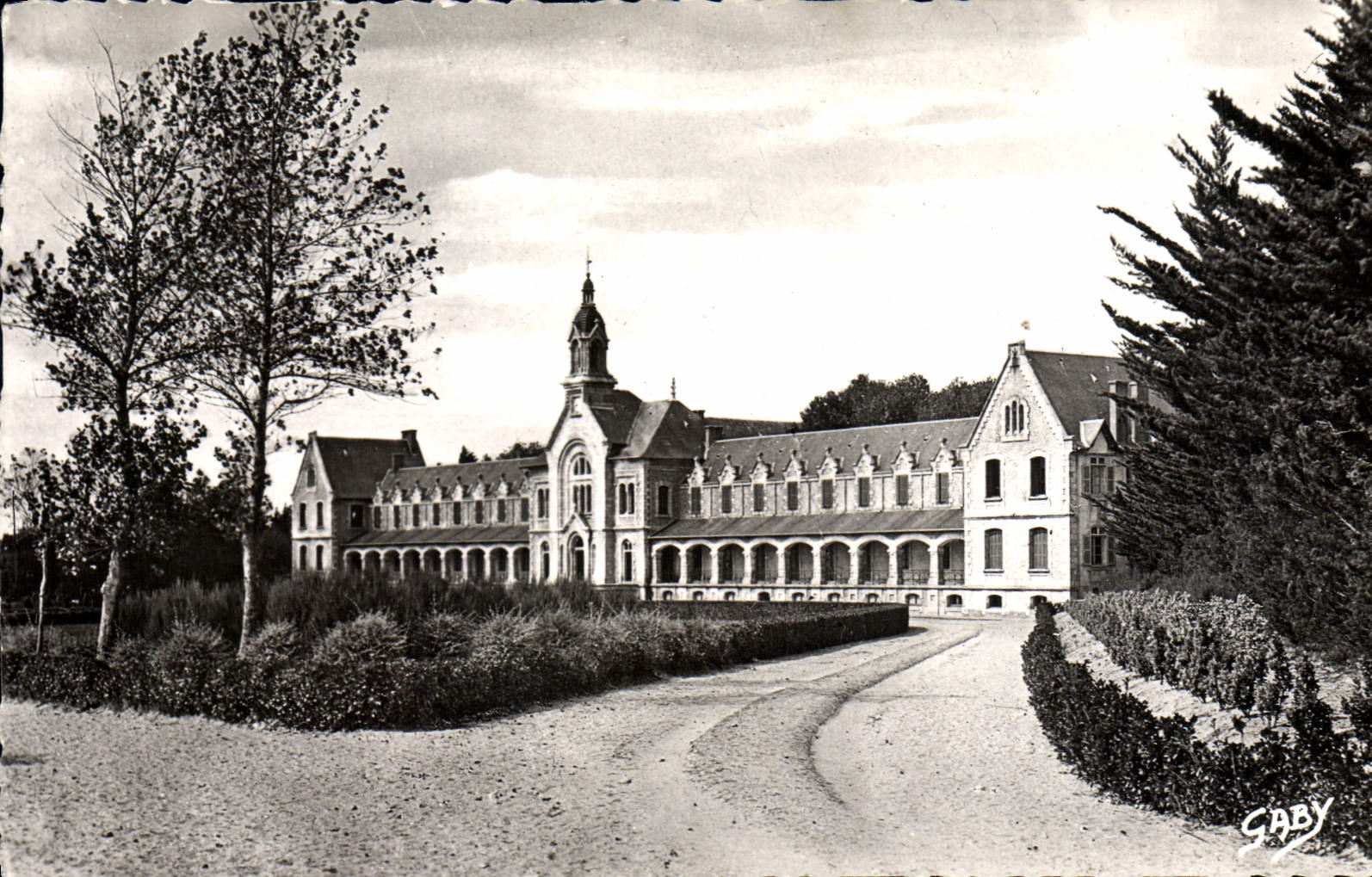 POSTAL MODERNA sanatorio de la PLUMA Bron Croisic cercano