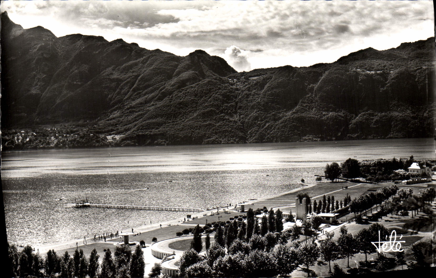 CPM Aix Les Bains Plage Municipale et Dent du Chat