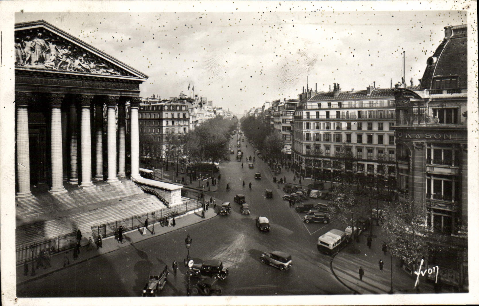 CPM Paris La Madeleine Et Les Grands Boulevards