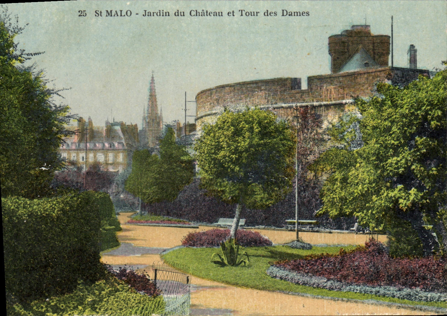 VINTAGE POSTCARD St Malo Garden Of the Castle And Turn Of the Ladies