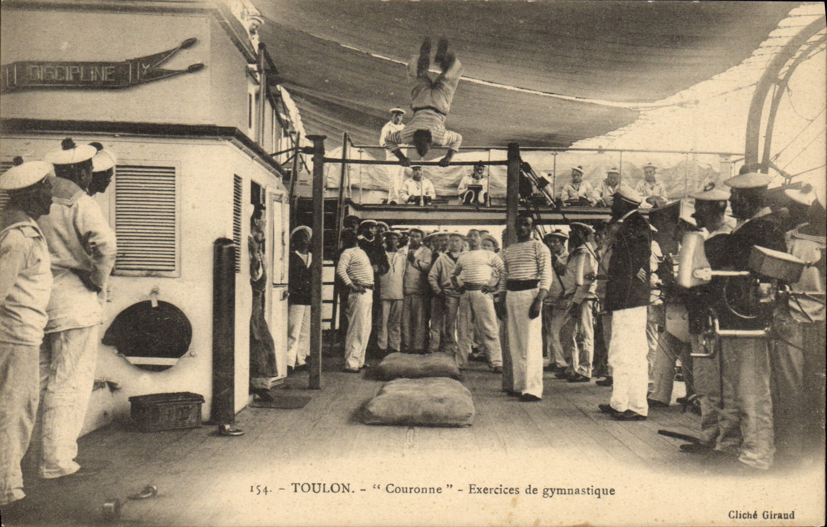 VINTAGE POSTCARD Bateau Toulon War Crowns Exercise of gymnastics