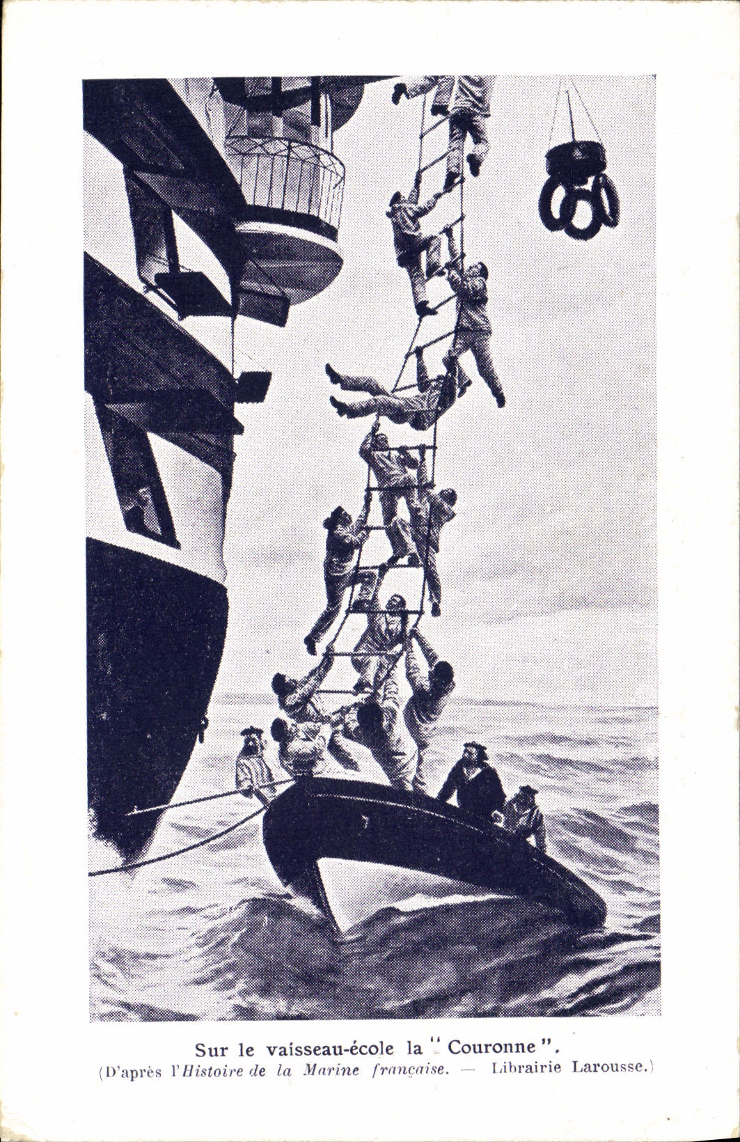 CPA Bateau Guerre Sur le vaisseau Ecole La Couronne 
