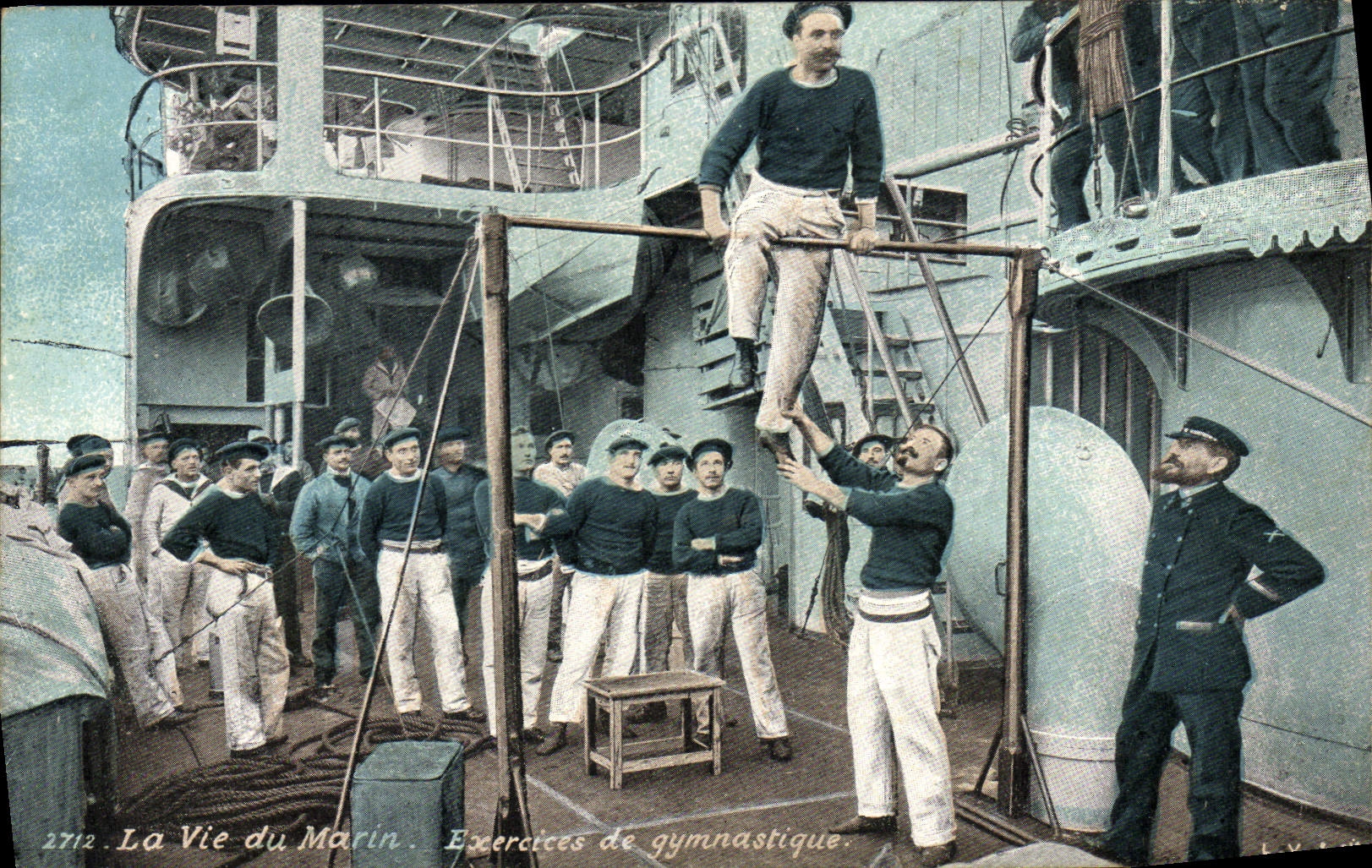 VINTAGE POSTCARD Boat War life of the sailor Exercises of Gymnastics