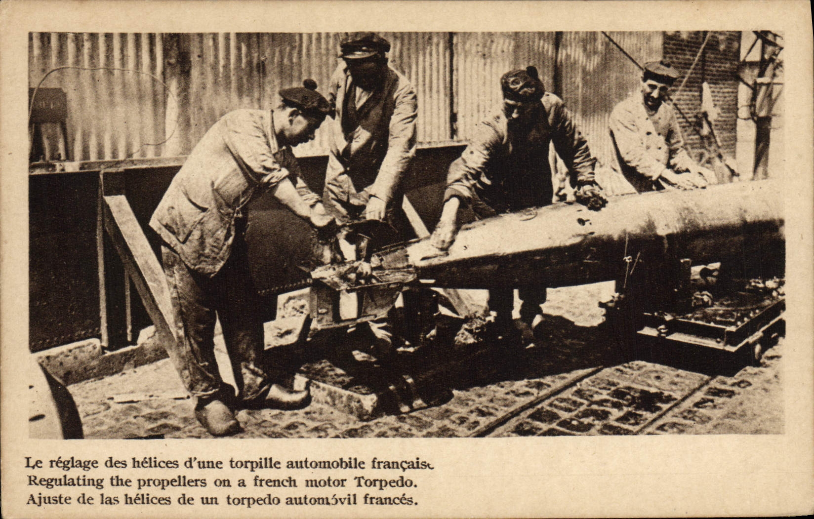 VINTAGE POSTCARD Boat War the adjustment of the propellers of a French automobile torpedo