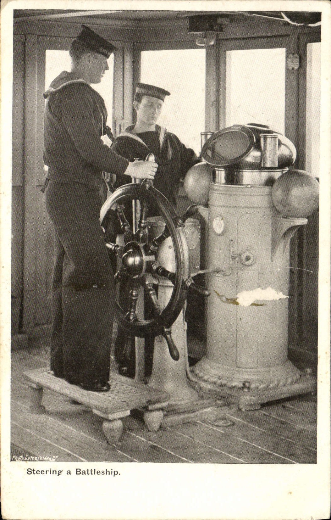 CPA Bateau Guerre Steering a battleship